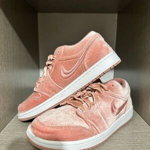 Nike Pink Velvet Sneakers